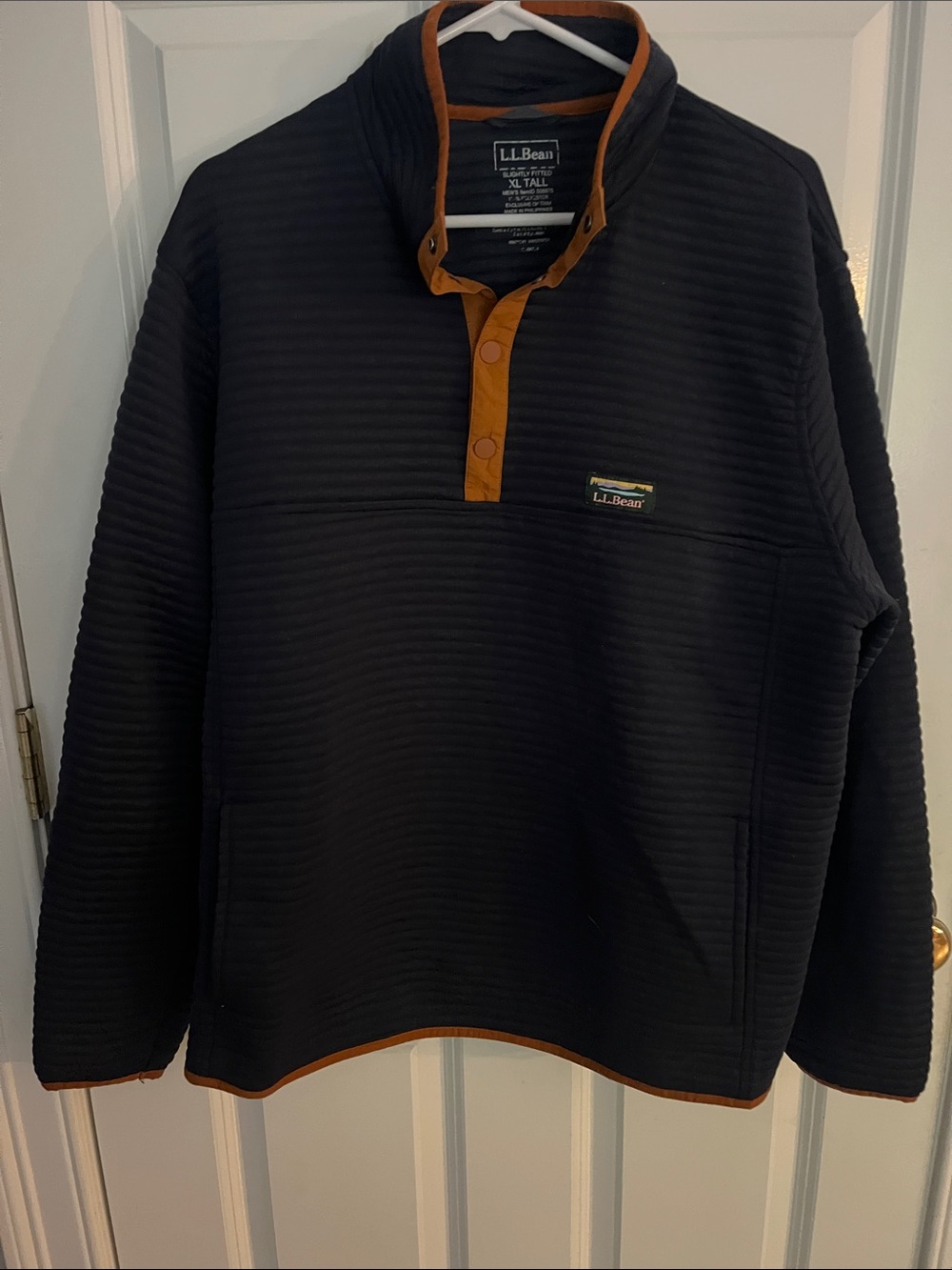 L.L. Bean navy Pullover  Jacket with Brown Trim